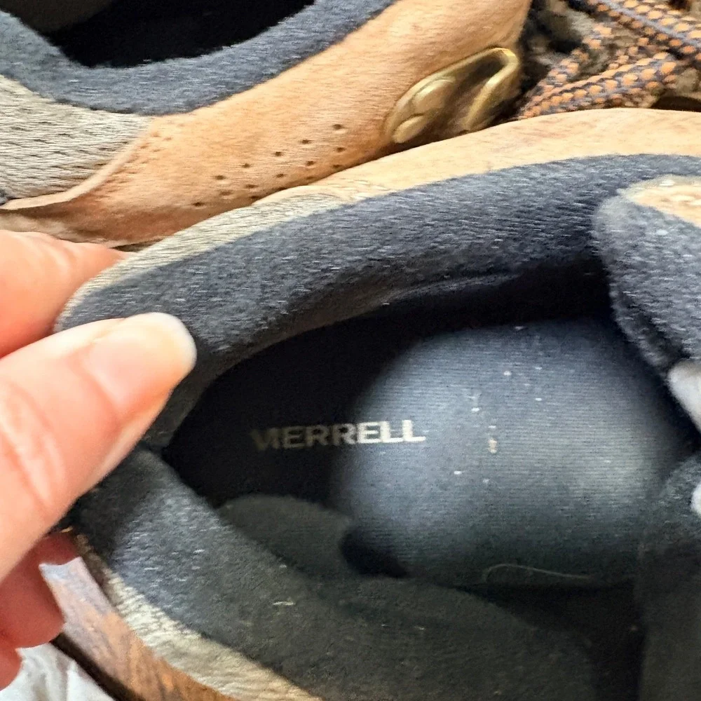 Merrell Moab 3 Mid Hiking Boots Mens 10.5 Brown Suede Vibram J035839